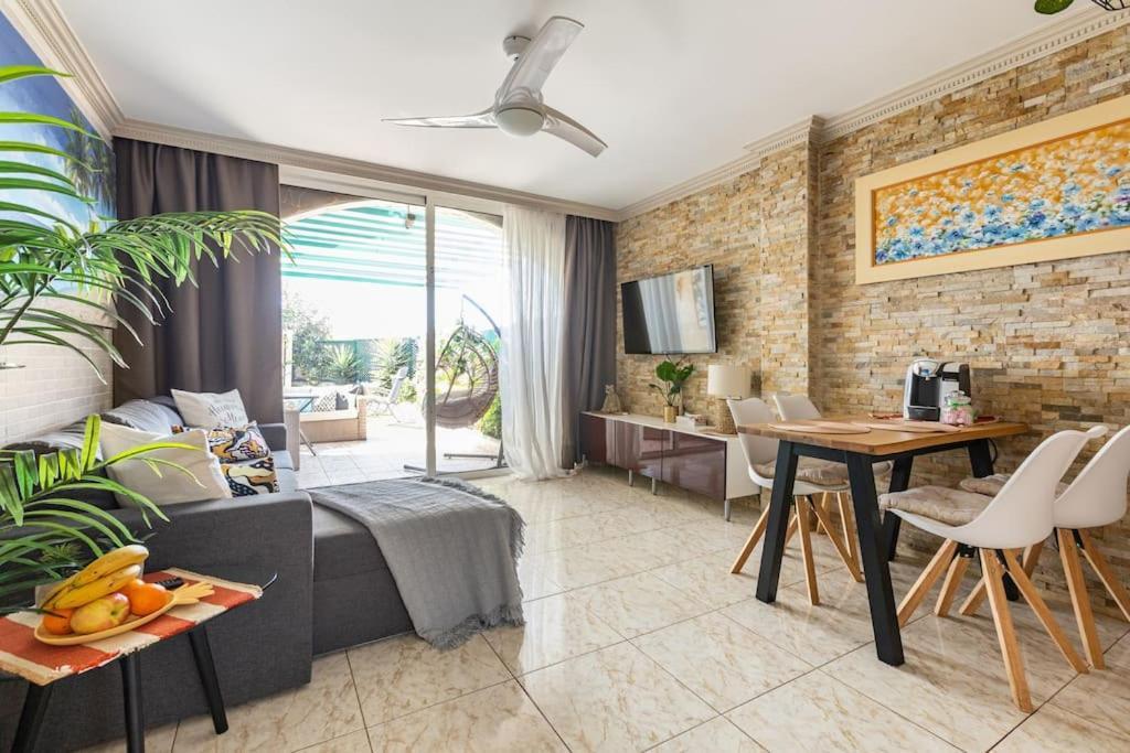 Pueblo Torviscas Sunset Harbour Private Apartment Costa Adeje  Exterior foto